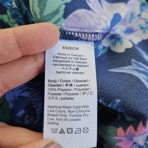 J. Crew long sleeve ruffleneck top in floral 365 crepe XS - Picture 5 of 6